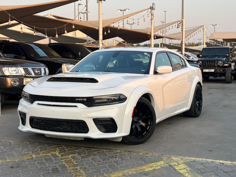 2021 Dodge Charger 3.6L Pentastar V6 Petrol Engine White Black Luxury Sedan Automatic
