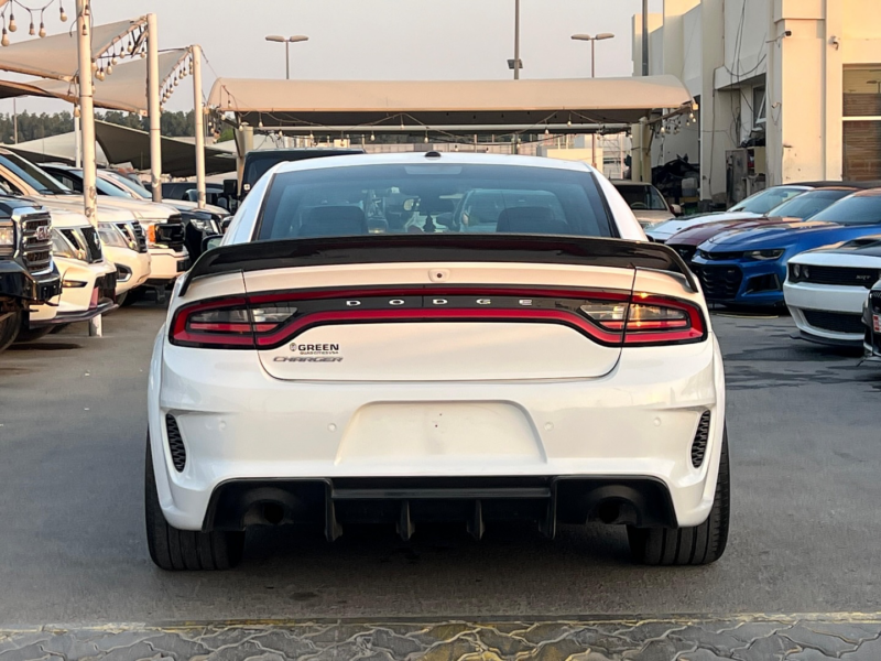 2021 Dodge Charger 3.6L Pentastar V6 Petrol Engine White Black Luxury Sedan Automatic