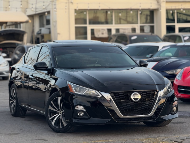 2020 Nissan Altima 2.5L DOHC 16-Valve 4-Cylinder Petrol Engine Black Sedan FWD