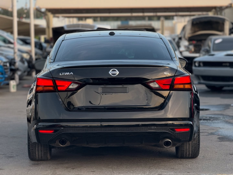 2020 Nissan Altima 2.5L DOHC 16-Valve 4-Cylinder Petrol Engine Black Sedan FWD