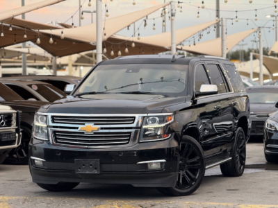 2015 Chevrolet Tahoe LTZ 5.3 Liters 8 Cylinders Petrol Engine Black Brown SUV