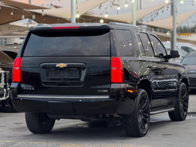 2015 Chevrolet Tahoe LTZ 5.3 Liters 8 Cylinders Petrol Engine Black Brown SUV