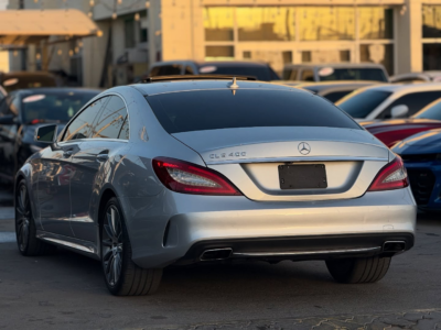 2016 Mercedes-Benz CLS400 3.0 Liters V6 twin-turbo Petrol Engine Silver White Sedan