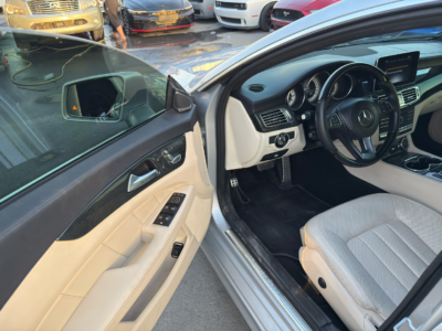 2016 Mercedes-Benz CLS400 3.0 Liters V6 twin-turbo Petrol Engine Silver White Sedan