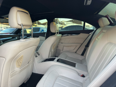 2016 Mercedes-Benz CLS400 3.0 Liters V6 twin-turbo Petrol Engine Silver White Sedan