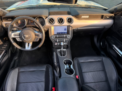 2022 Ford Mustang EcoBoost 2.3 Liters 4-cylinder Petrol Engine White Black Convertible