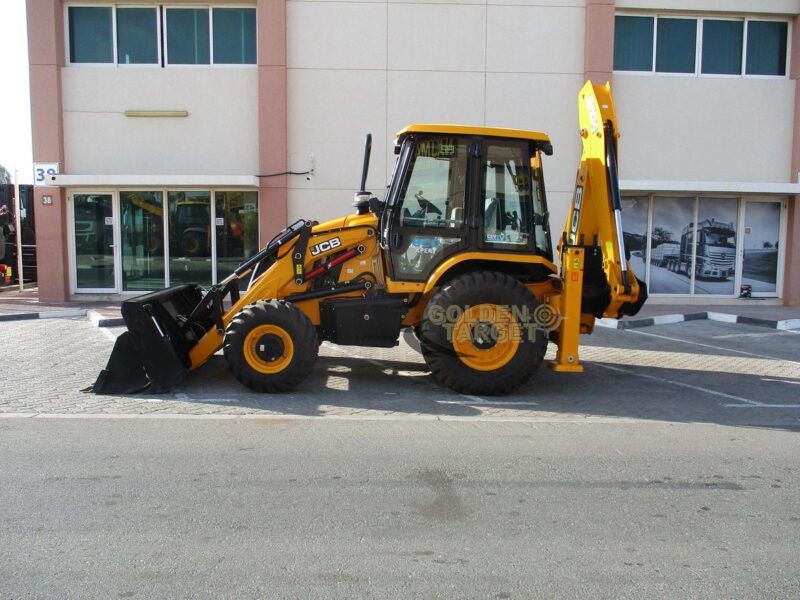 2024 JCB 3DX PLUS 4x4 Backhoe Loader 2024 4 Cylinder Diesel Engine