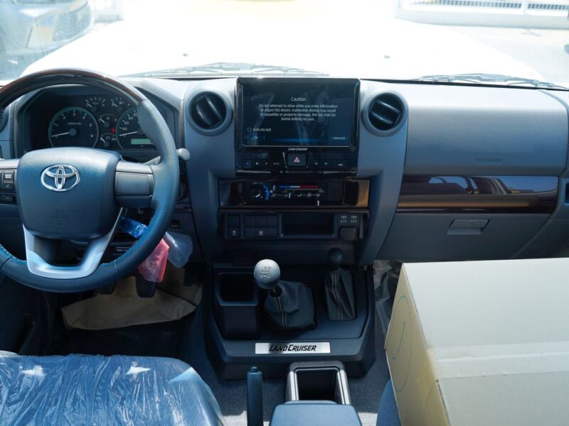 2026 Toyota Land Cruiser 70 Series 2.8L Turbo Diesel 4 Cylinders Engine White Grey SUV