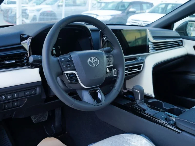 2026 Toyota Camry GLE 2.5-liter 4-cylinder Petrol Engine Black Beige Sedan GCC Specs