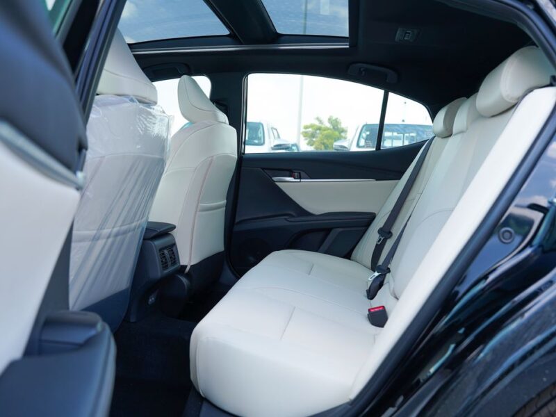 2026 Toyota Camry GLE 2.5-liter 4-cylinder Petrol Engine Black Beige Sedan GCC Specs