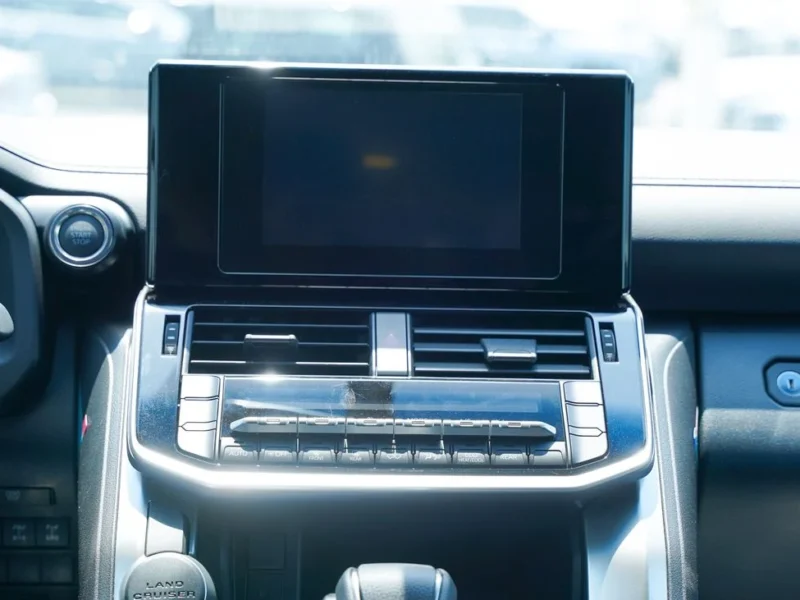 2026 Toyota Land Cruiser 3.5 Litres twin-turbo V6 Petrol Engine White Black SUV GCC