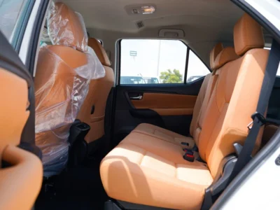 2026 Toyota Fortuner 2.7 Litres 4-cylinder Engine Petrol White Tan SUV GCC Specs