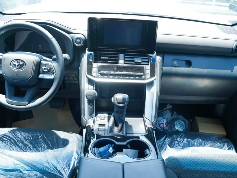 2026 Toyota Land Cruiser 3.5 Litres twin-turbo V6 Petrol Engine White Black SUV GCC