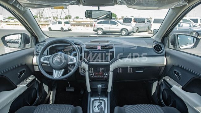 2023 Toyota Rush 1.5-liter, 4-Cylinder, 16-valve DOHC with Dual VVT-i Black SUV