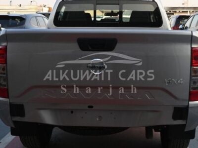 2023 Nissan Navara 2.5 Diesel XE 4x4 MT DC Plus 2.5 Liters 4 Cylinders Diesel Engine Silver Black