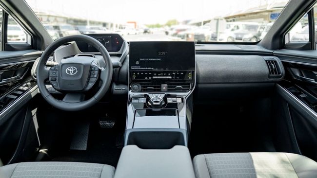 2023 Toyota bZ4X Electric Vehicle X-MODE 4WD PRO White Beige SUV 4WD