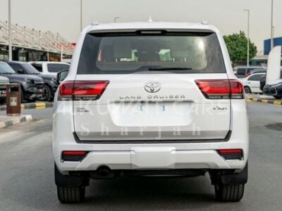 2025 Toyota Land Cruiser LC300 VXR 3.5 Liters 6 Cylinder Petrol Engine White Red SUV