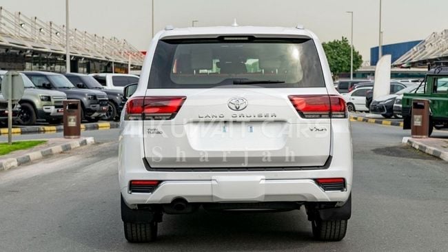 2025 Toyota Land Cruiser LC300 VXR 3.5 Liters 6 Cylinder Petrol Engine White Red SUV