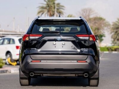 2024 Toyota RAV4 2.5 Litres 4 Cylinder Hybrid Engine Black Beige SUV Automatic