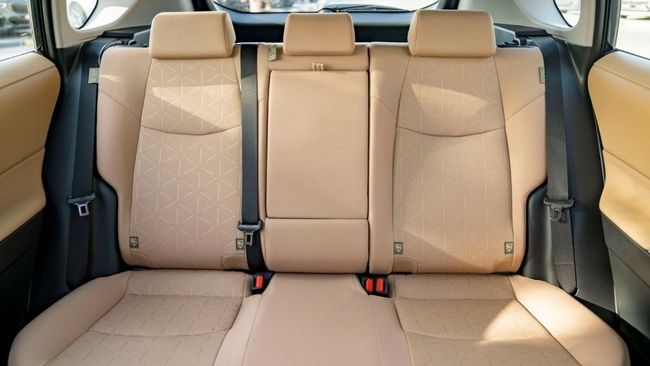 2024 Toyota RAV4 2.5 Litres 4 Cylinder Hybrid Engine Black Beige SUV Automatic