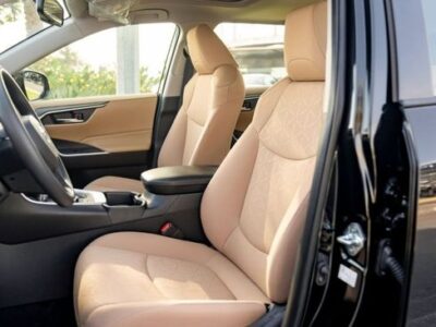 2024 Toyota RAV4 2.5 Litres 4 Cylinder Hybrid Engine Black Beige SUV Automatic