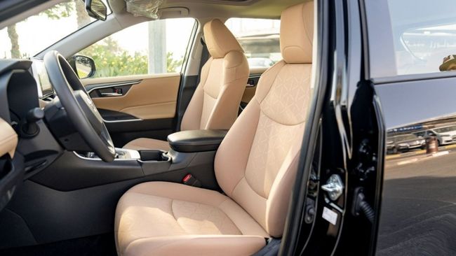 2024 Toyota RAV4 2.5 Litres 4 Cylinder Hybrid Engine Black Beige SUV Automatic