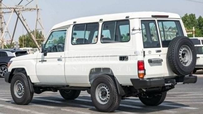 2024 Toyota Land Cruiser 70 Hard Top 3-Door 4.2-liter Diesel Engine White Grey SUV