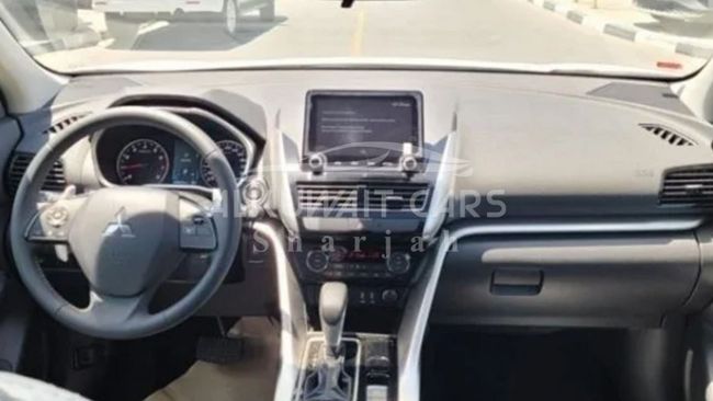 2024 Mitsubishi Eclipse Cross 1.5L Turbocharged 4-cylinder Petrol Engine White Black SUV