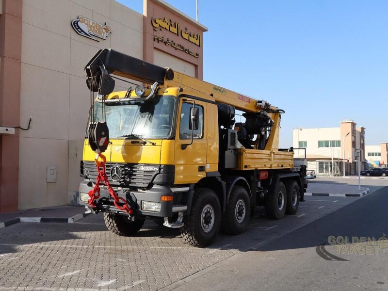 Mercedes Actros 4143 8x8 PALFINGER PK780T Crane 2002