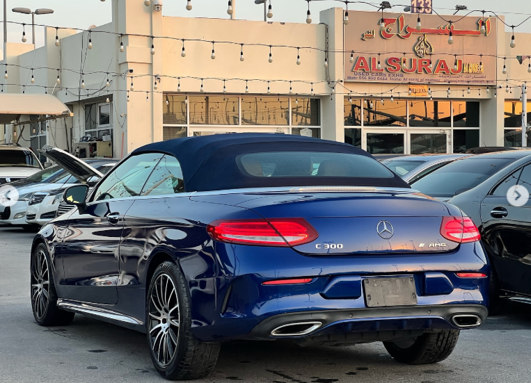 2018 Mercedes-Benz C300 2.0L turbocharged inline-4 Petrol Engine Brown Convertible