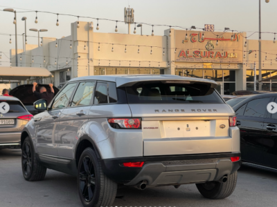 2015 Land Rover Range Rover Evoque 2.0L 4 Cylinders Turbocharged Petrol Silver Black SUV