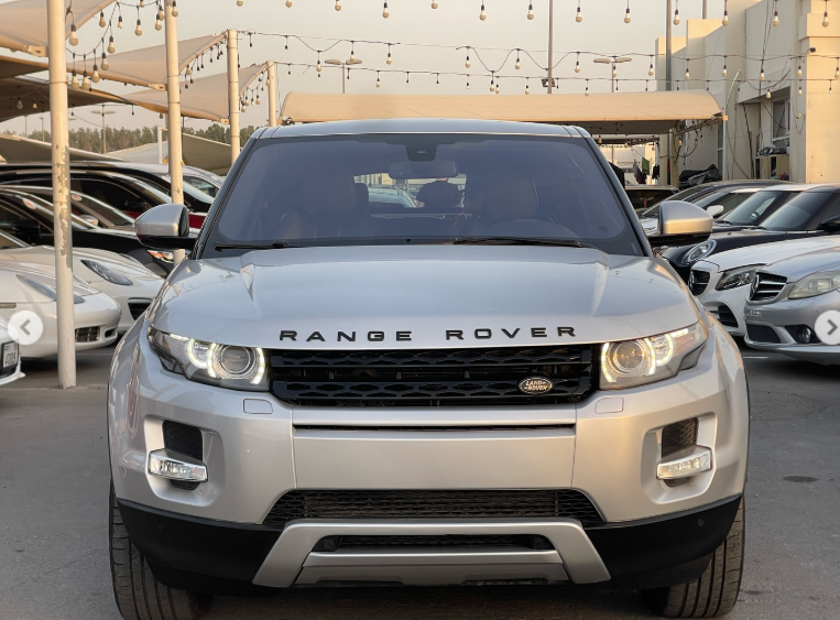 2015 Land Rover Range Rover Evoque 2.0L 4 Cylinders Turbocharged Petrol Silver Black SUV