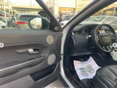 2015 Land Rover Range Rover Evoque 2.0L 4 Cylinders Turbocharged Petrol Silver Black SUV