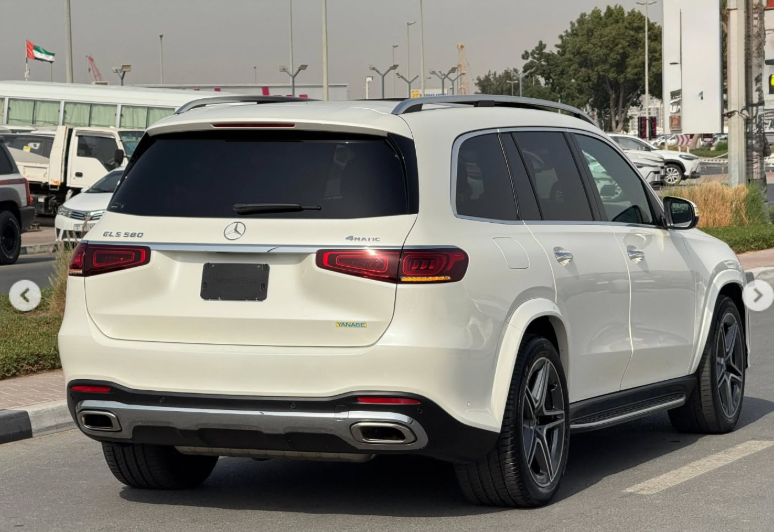 2022 Mercedes-Benz GLS 580 4MATIC 4.0-liter V8 twin-turbo Petrol Engine White Grey SUV
