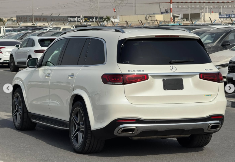 2022 Mercedes-Benz GLS 580 4MATIC 4.0-liter V8 twin-turbo Petrol Engine White Grey SUV