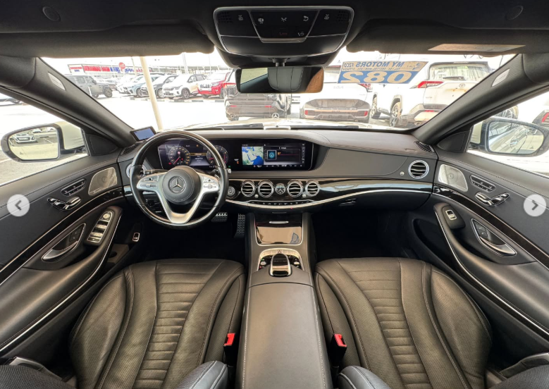 2019 Mercedes-Benz S 560 AMG Line 4.0 Litres V8 Petrol Engine White Black Sedan