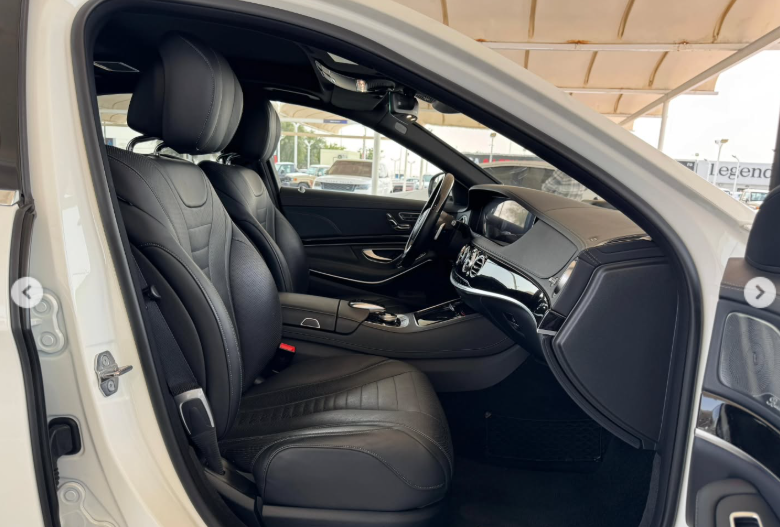 2019 Mercedes-Benz S 560 AMG Line 4.0 Litres V8 Petrol Engine White Black Sedan