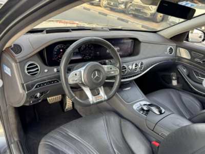 2018 Mercedes-Benz S 63 AMG 4.0 Litres V8 biturbo Petrol Engine Grey Sedan Automatic