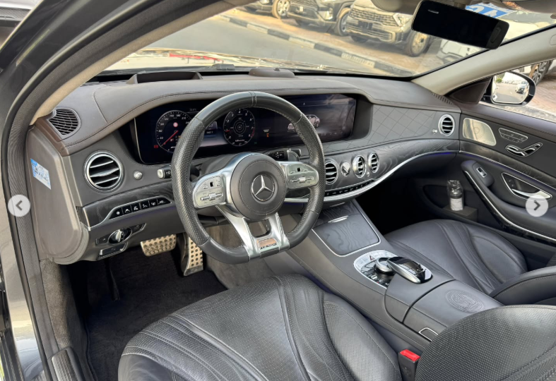 2018 Mercedes-Benz S 63 AMG 4.0 Litres V8 biturbo Petrol Engine Grey Sedan Automatic