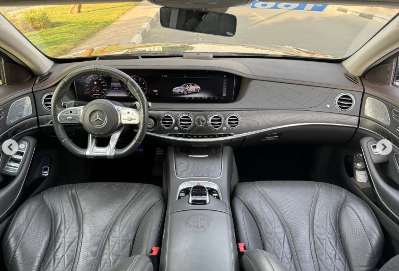 2018 Mercedes-Benz S 63 AMG 4.0 Litres V8 biturbo Petrol Engine Grey Sedan Automatic