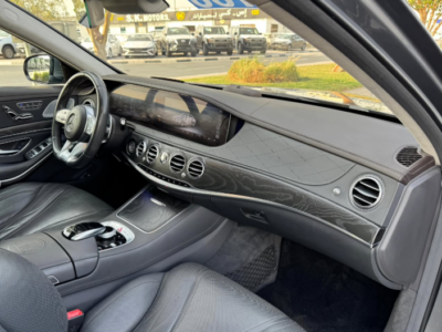 2018 Mercedes-Benz S 63 AMG 4.0 Litres V8 biturbo Petrol Engine Grey Sedan Automatic