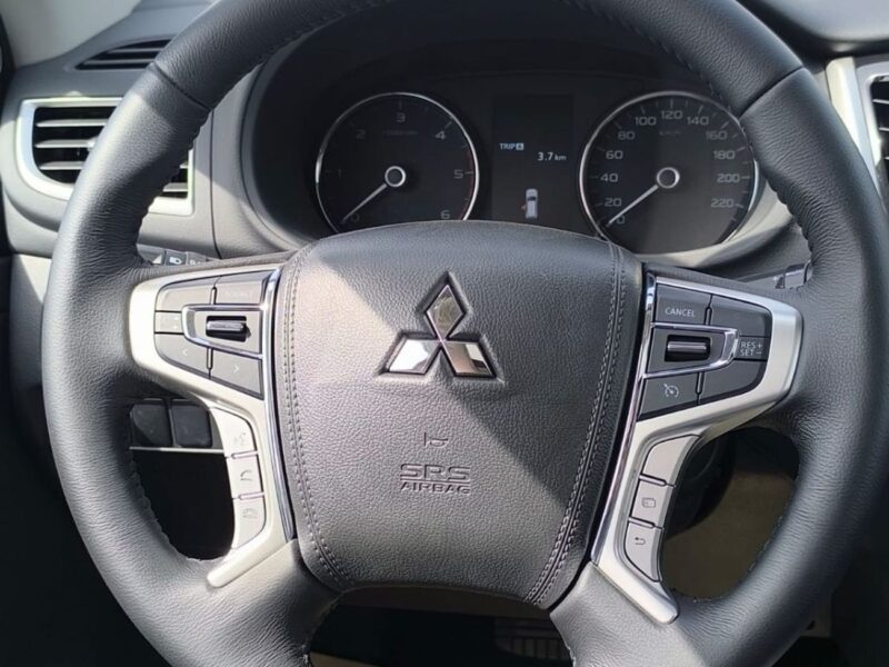 2023 Mitsubishi Pajero Sport 2.5 Litres Diesel Turbocharged Engine Grey Black SUV GCC Specs