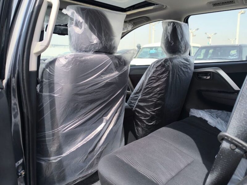 2023 Mitsubishi Pajero Sport 2.5 Litres Diesel Turbocharged Engine Grey Black SUV GCC Specs