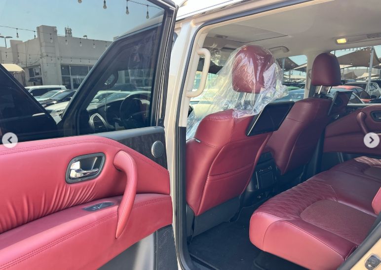 2022 Nissan Patrol Platinum 5.6 Litres V8 Petrol Engine Gold Red Automatic SUV GCC Specs 4WD