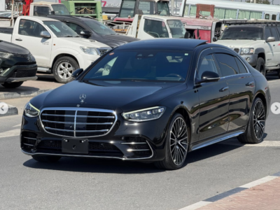 2021 Mercedes-Benz S 500 LWB 3.0L Inline-6 Turbocharged with EQ Boost Black Luxury Sedan