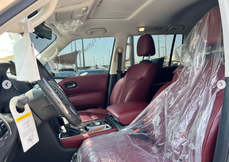 2022 Nissan Patrol Platinum 5.6 Litres V8 Petrol Engine Gold Red Automatic SUV GCC Specs 4WD