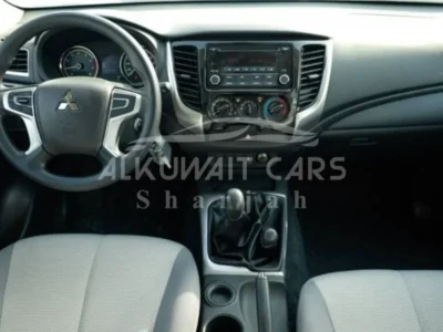 2023 Mitsubishi L200 2.4 Litres 4-Cylinder Diesel Engine White Grey Pickup Truck Manual