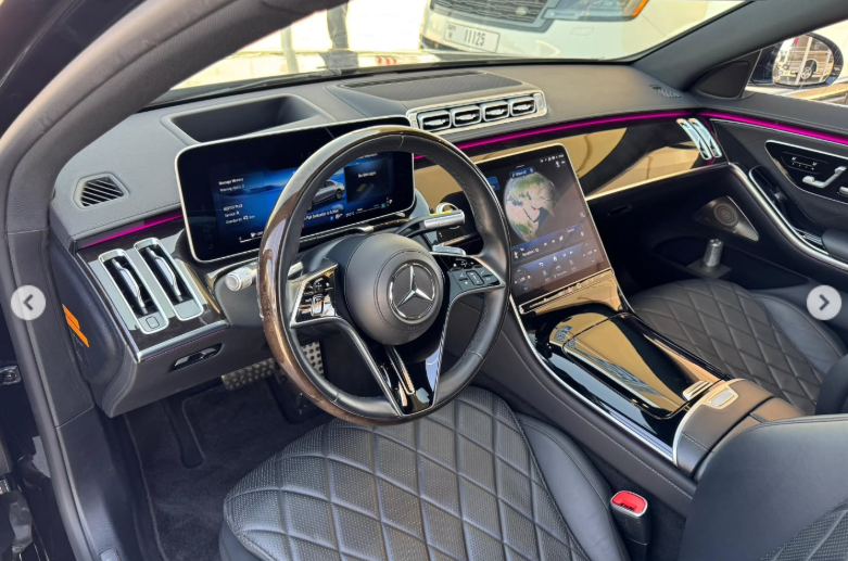 2021 Mercedes-Benz S 500 LWB 3.0L Inline-6 Turbocharged with EQ Boost Black Luxury Sedan