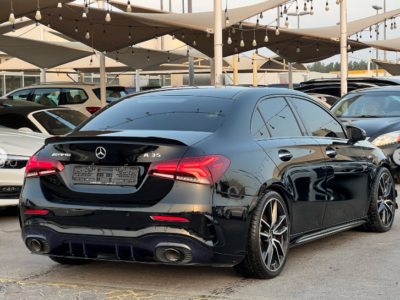2020 Mercedes-Benz AMG A 35 4MATIC 2.0L Inline-4 Turbocharged Petrol Engine Black Red Sedan GCC