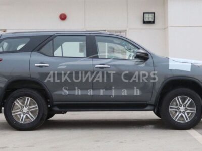 2023 Toyota Fortuner GXR 6-cylinder Petrol Engine Grey Brown SUV Automatic GCC Specs
